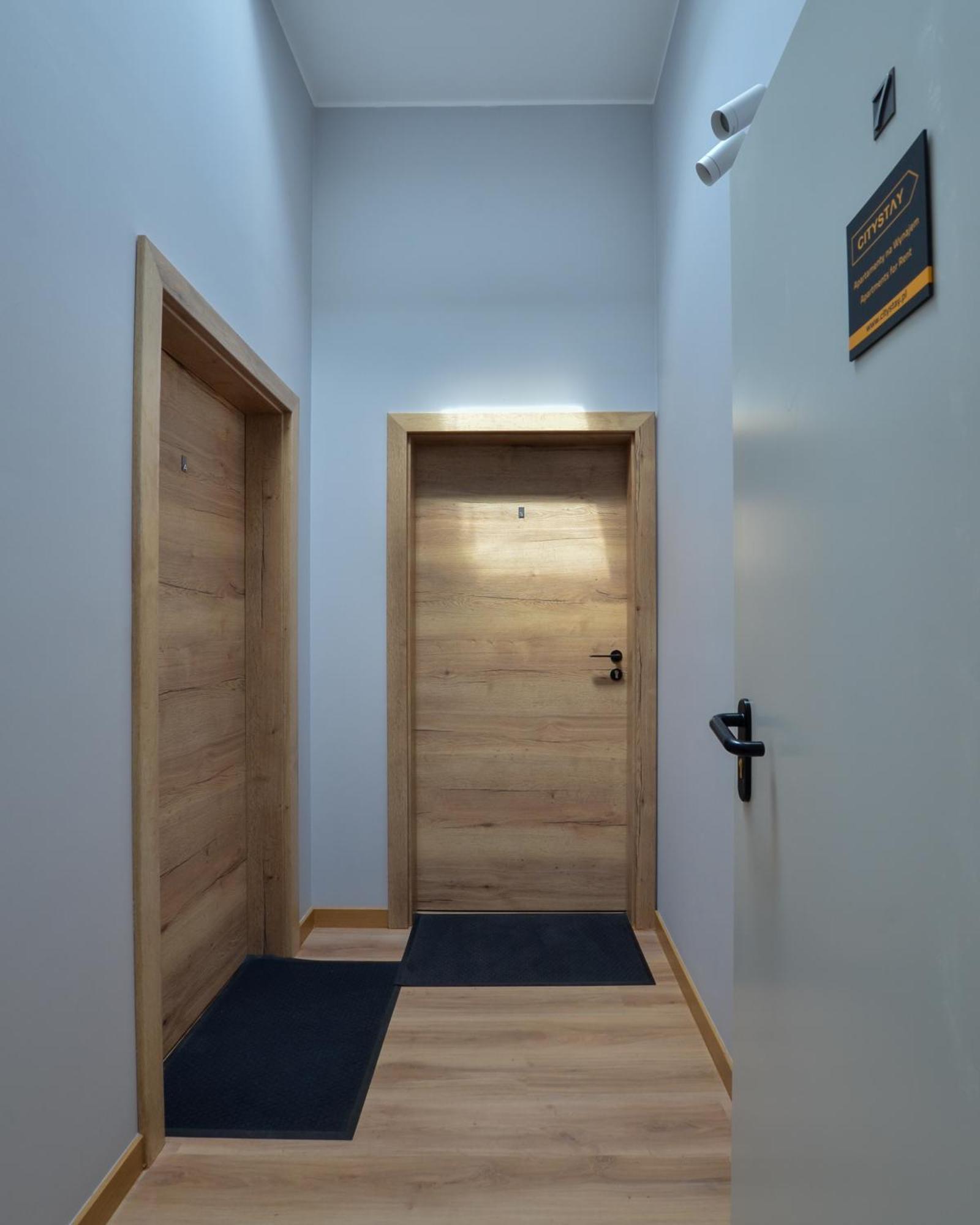 Citystay Stylowe Apartamenty Przy Swietojanskiej Gdynia Luaran gambar